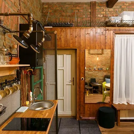 Apartment Studio V - Industrial & Original - Old Town *