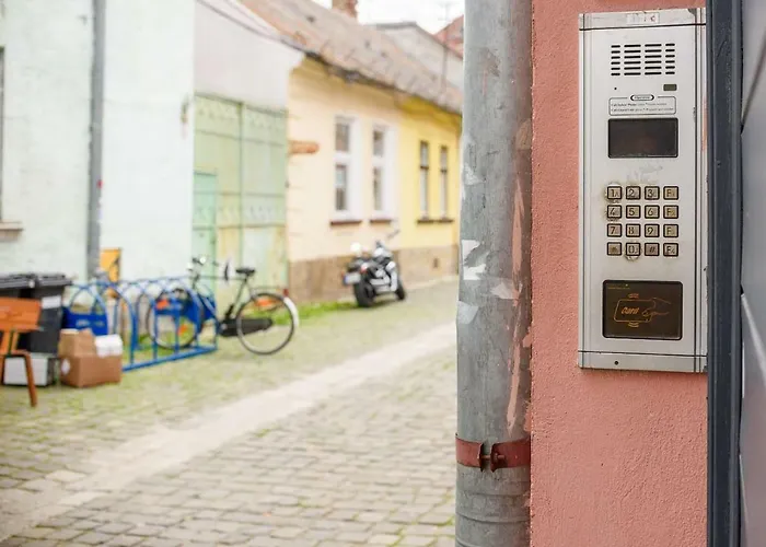 Apartment Studio V - Industrial & Original - Old Town *