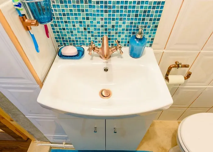 Studio V - Industrial & Original - Old Town * Cluj-Napoca